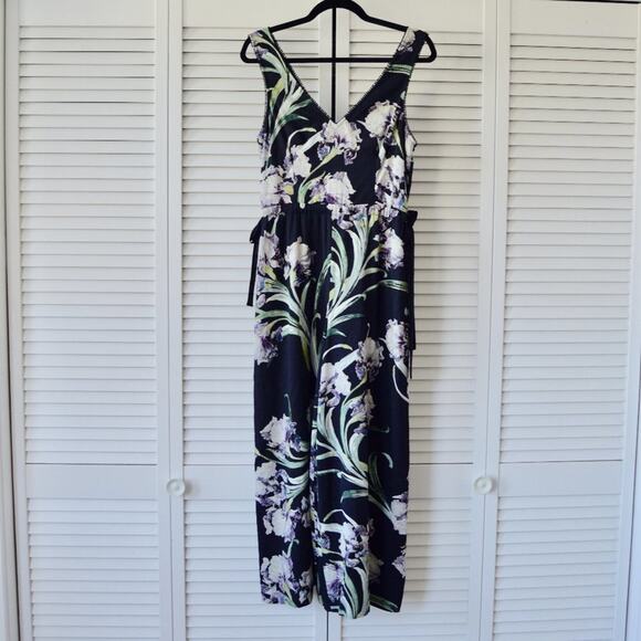 Club Monaco Size 2 Floral Sohrab Jumpsuit | Size 2 - Picture 2 of 10